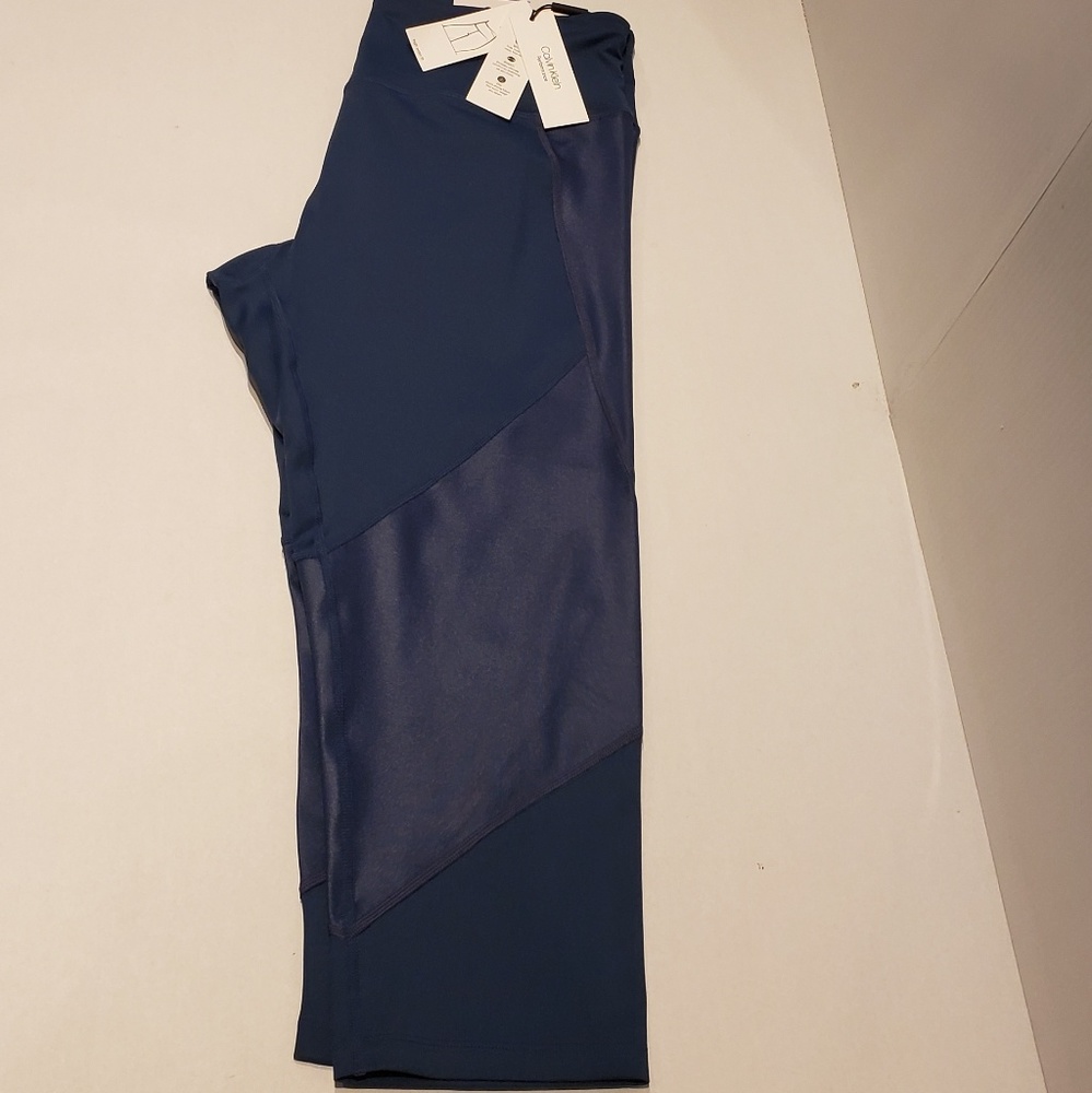SOLD! Calvin Klein Shine High-Waist Crop Leggings - Picture 3 of 5